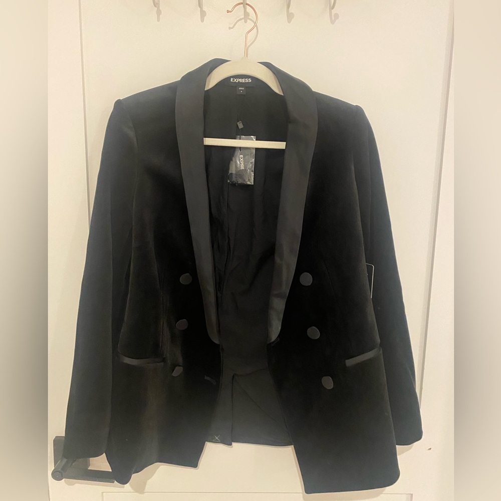 Express valvet blazer brand new never worn